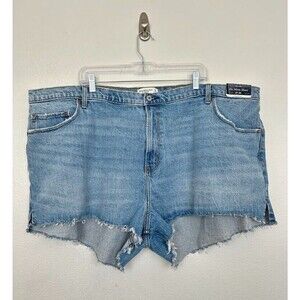 Abercrombie Curve Love The Mom Short Cut Off Light Wash Blue Women's 24 3X NEW